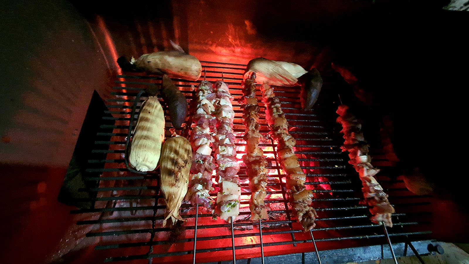 Mai's House Lũng Vân